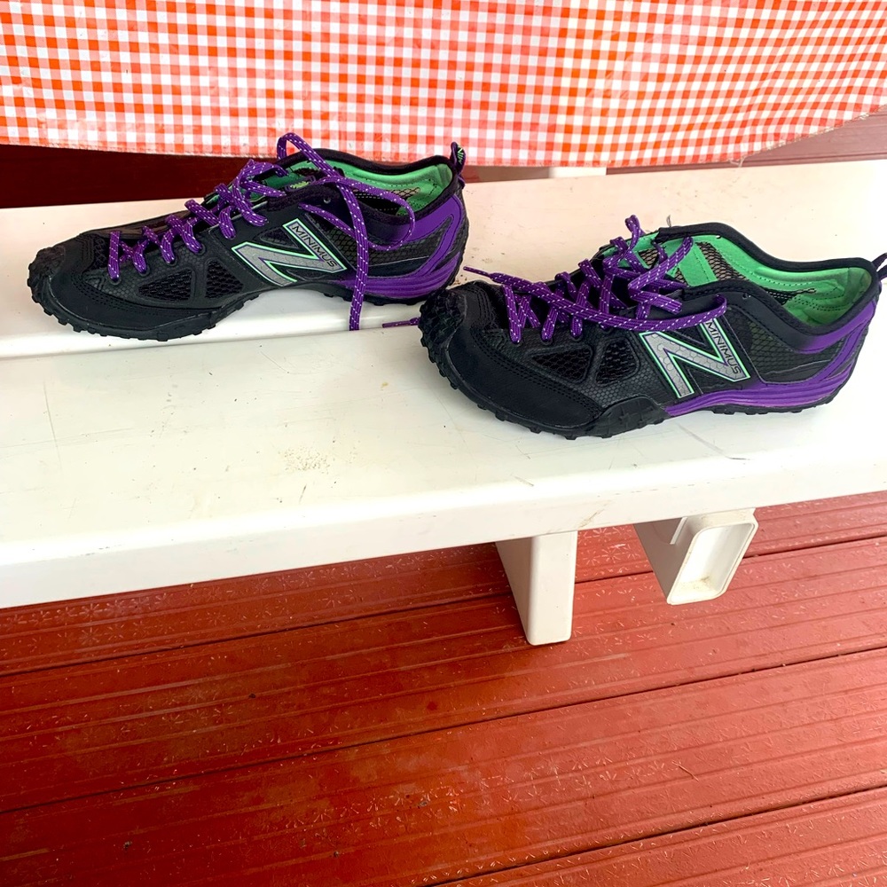 Woman’s New Balance Minimus Size 9.5